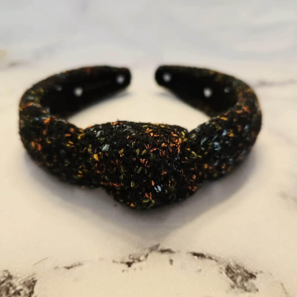 EUC Lele Sadoughi Rainbow Bouclé Slim Knotted Headband in Black Multicolor Tweed